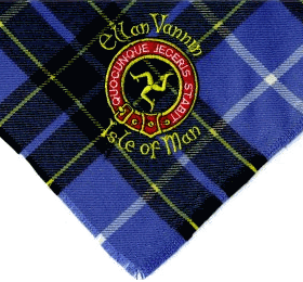 File:Scarf (Scout Association - Isle of Man).png