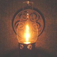 File:Lampe a huile.jpg