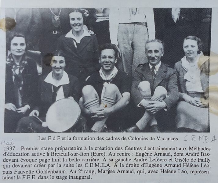 File:Stage création CEMEA 1937.jpg