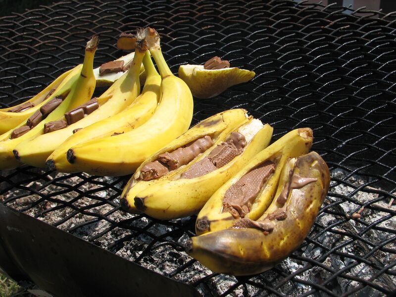 File:Cuisson de bananes au chocolat.jpg