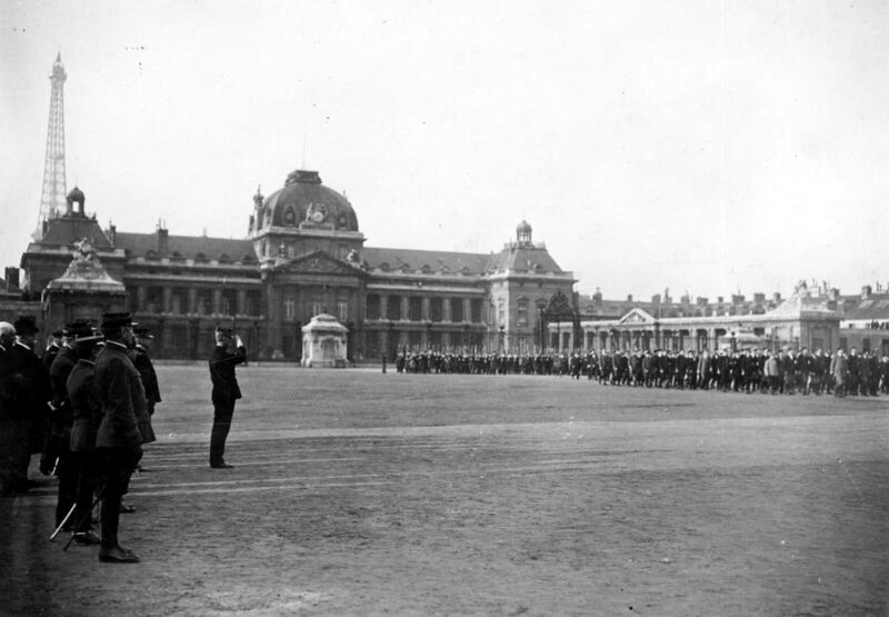 File:France, Paris, Revue des sociétés de préparation militaire, 1913.jpg