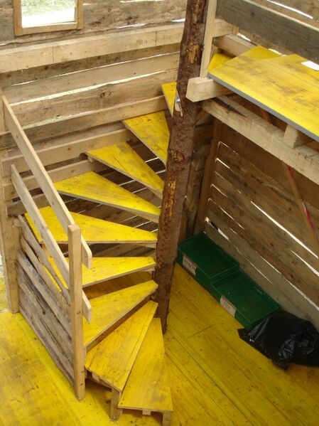 File:Corkscrew stairs.jpeg